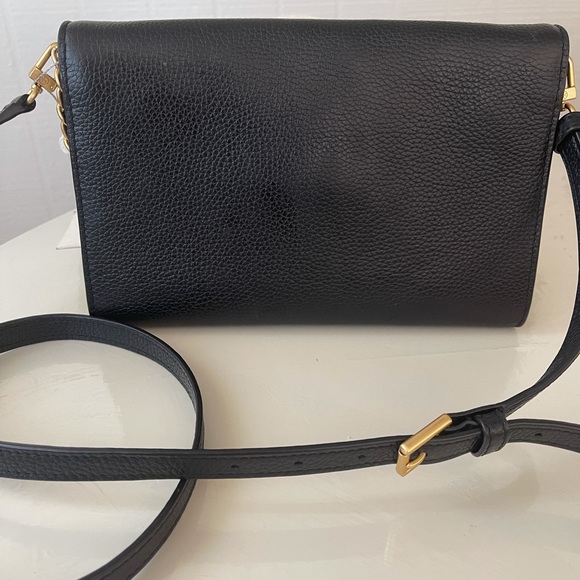 Tory Burch (73507) Britten Large Pebble Leather Crossbody Clutch Handbag Purse - Picture 3 of 10